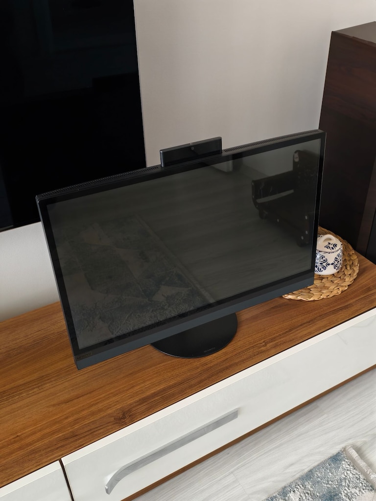 LENOVO AİO - 27 İNÇ 2K EKRAN -İ7 8700T - 8 GB DDR4 - 256 SSD - 7