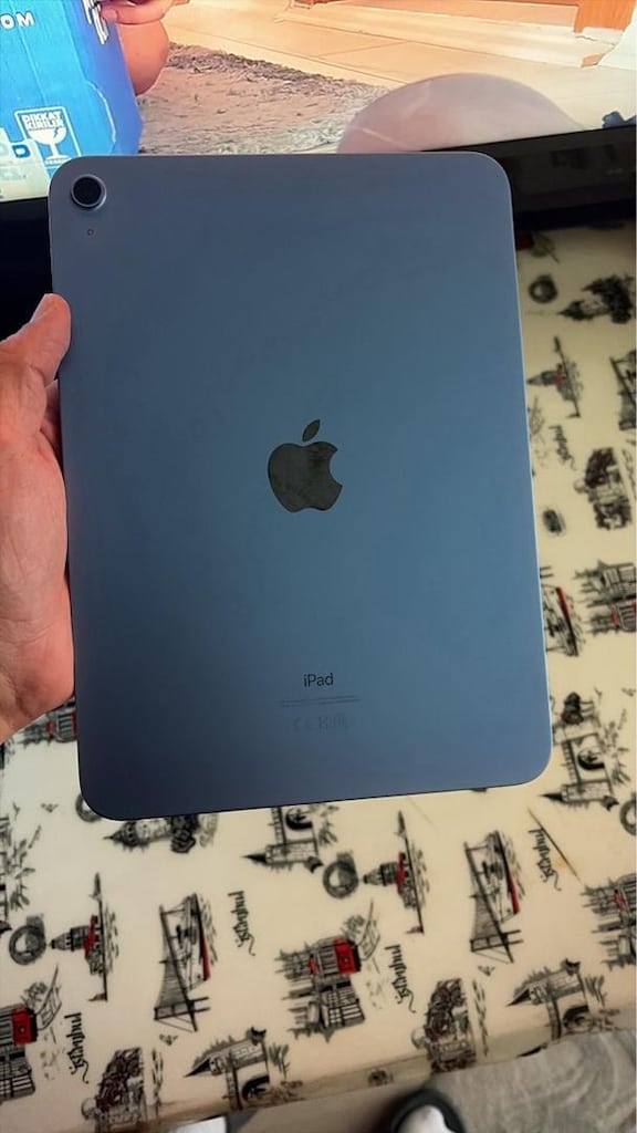 doktordan iPad 10. nesil 64 gb yeniden farksız kutulu faturalı