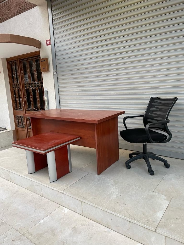 Ofis masası - 9