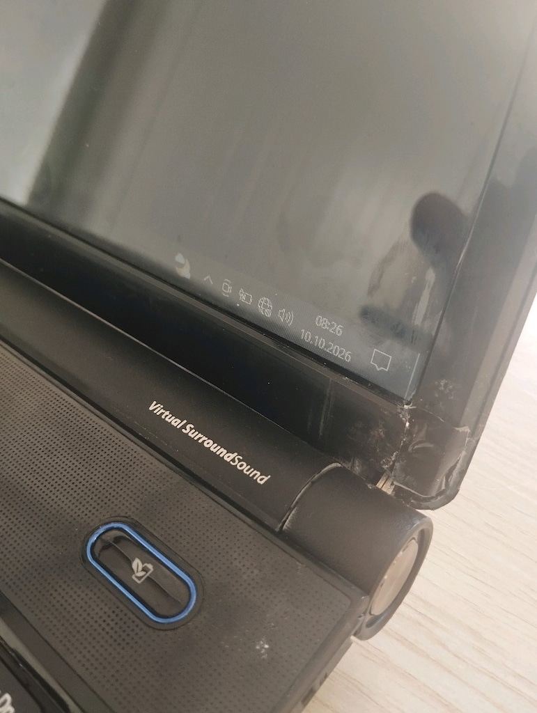 Acer 5739G - Laptop - 4