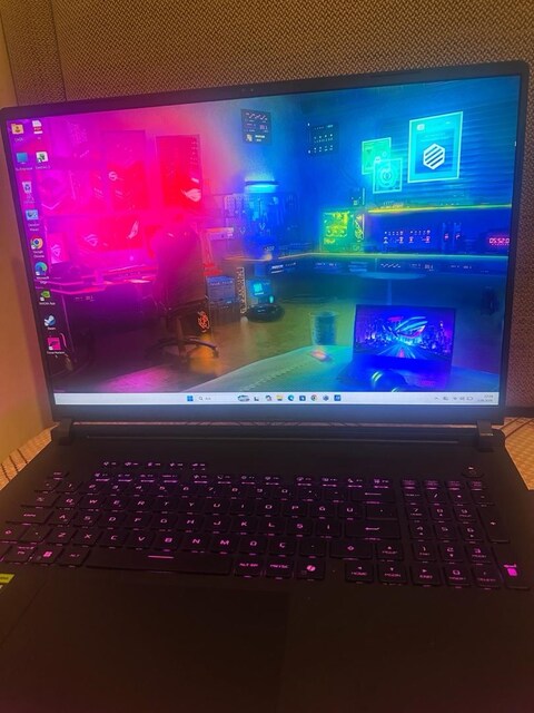 Asus ROG Strix SCAR 18 G835LX-SA154(Acil Satılık)