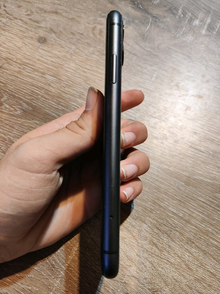 iPhone 11 128Gb - 8