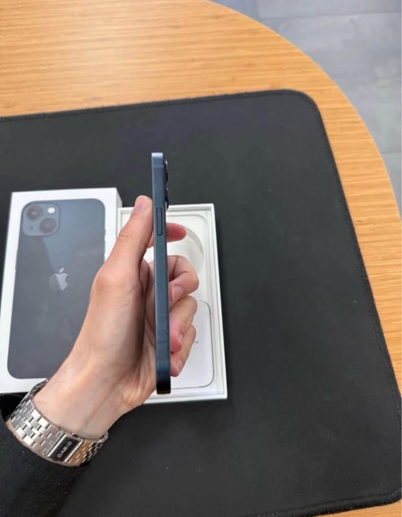 İphone 13 128 Gb Siyah Temiz - 3