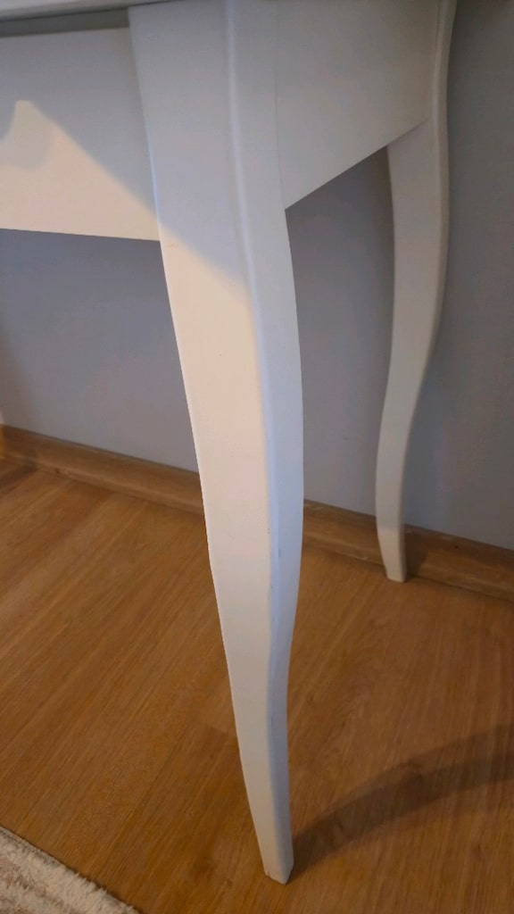 ikea makyaj masası - 6