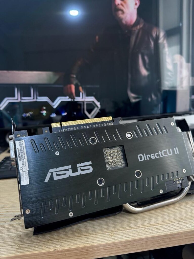 Asus Strix-R9 380-Gaming 2GB GDDR5 256 Bit DVI/HDMI/DX12 Ekran Kartı - 5