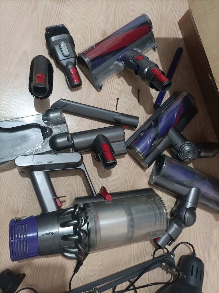 Dyson V8 dikey kablosuz süpürge - 2