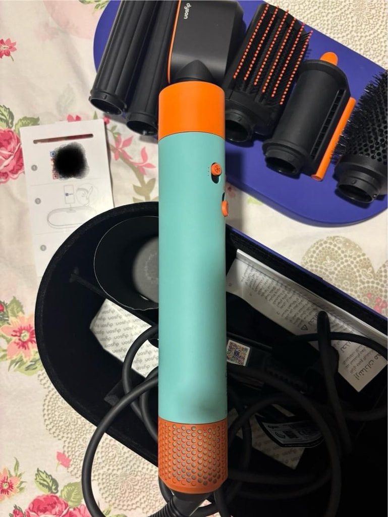 Dyson Airwrap - 6