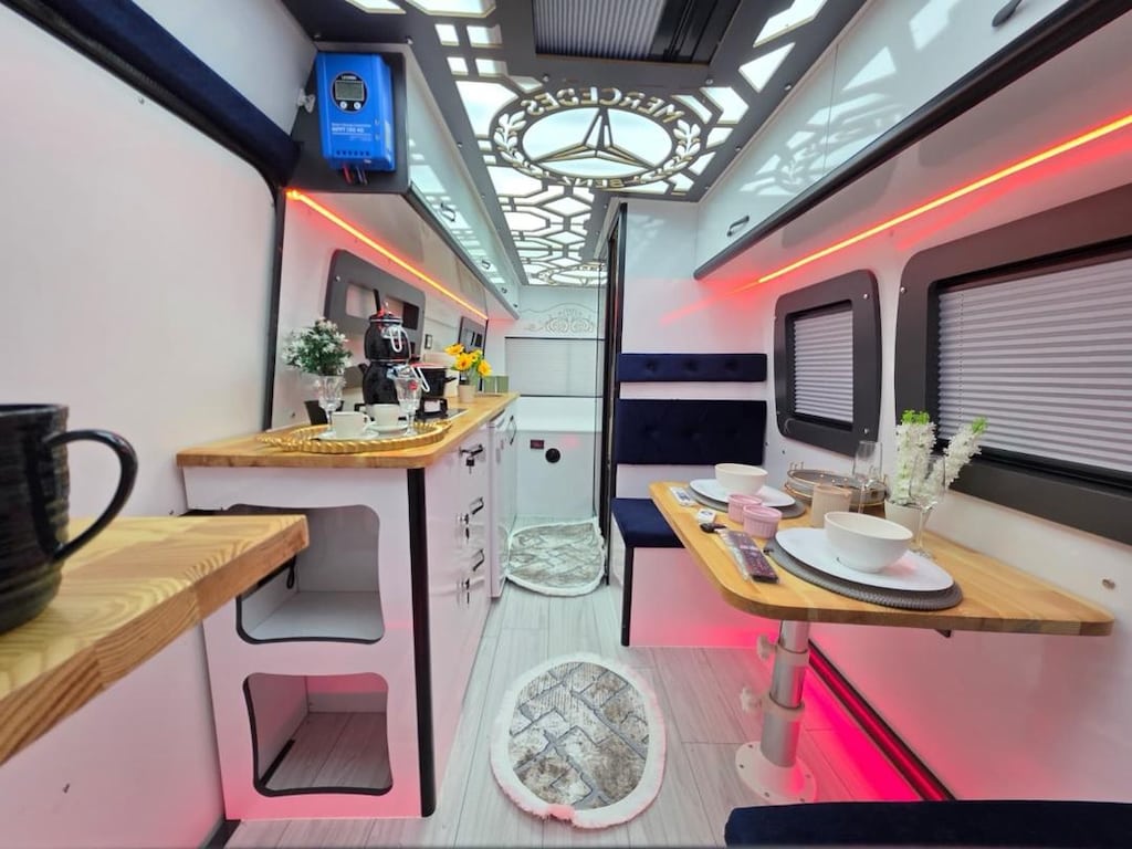 MOTOKARAVAN - 13