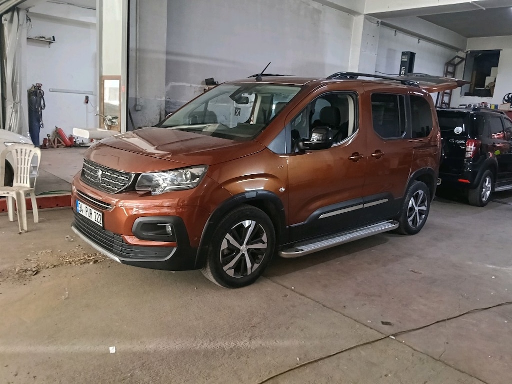 sahibinden 2021 model aile aracı - 2