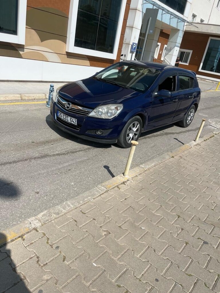 Opel Astra H - 4