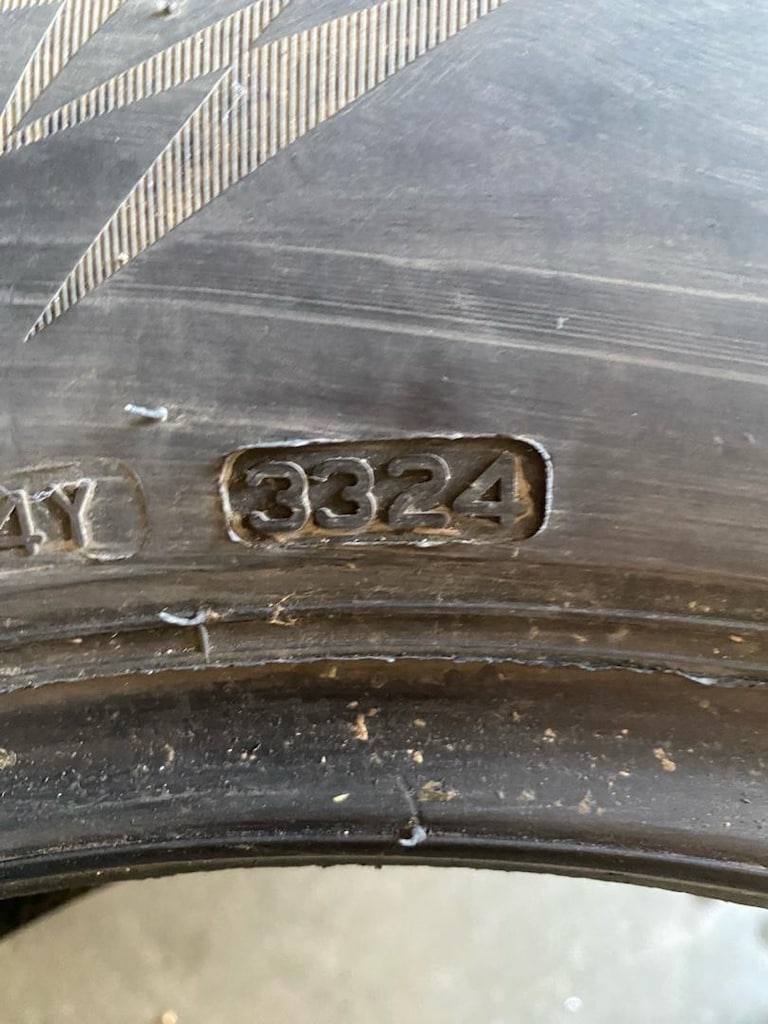 235/60 R 18 2 ADET KIŞLIK BRIDGESTONE - 5
