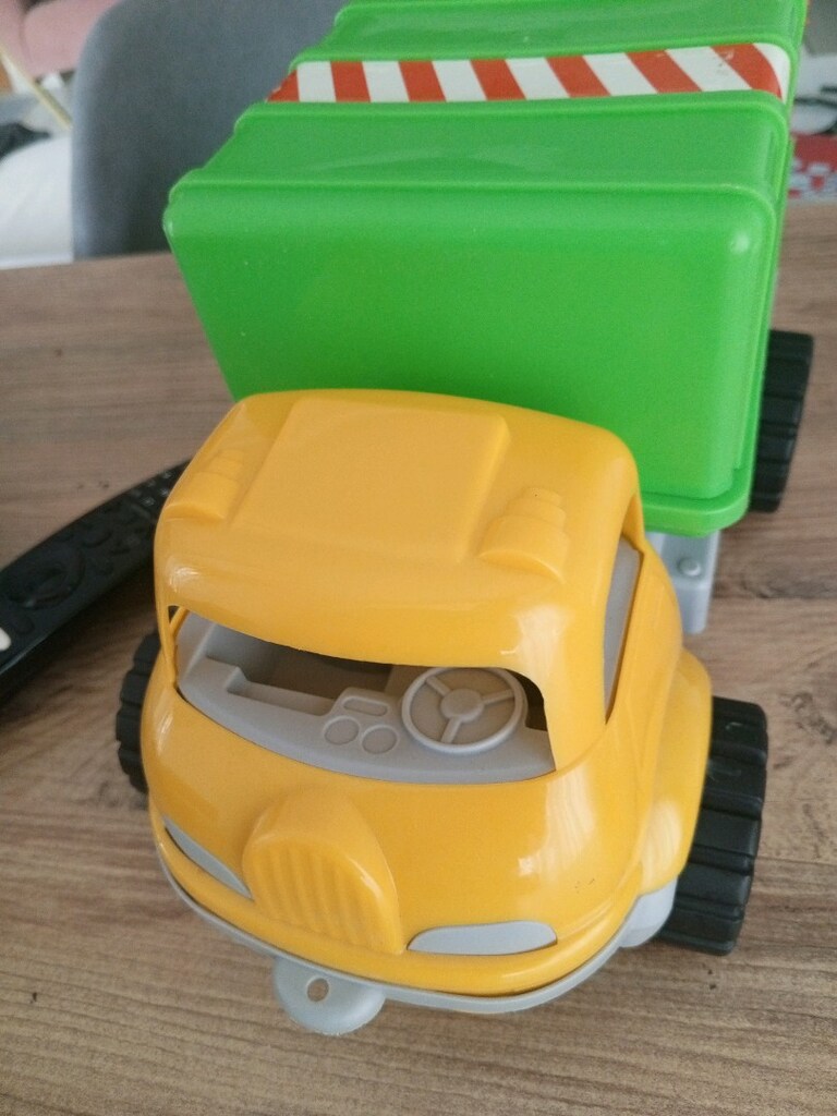 oyuncak kamyonet - 2
