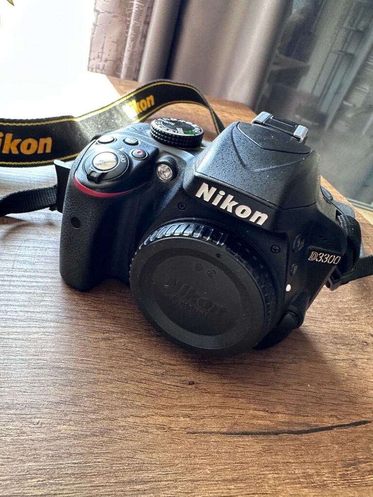Nikon D3300 Body +18-55 Nikon Lens. - 2