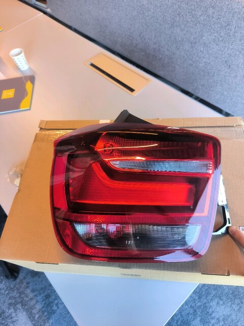 Bmw F20 Led sol stop Orjinal sıfır kutusunda faturalı
