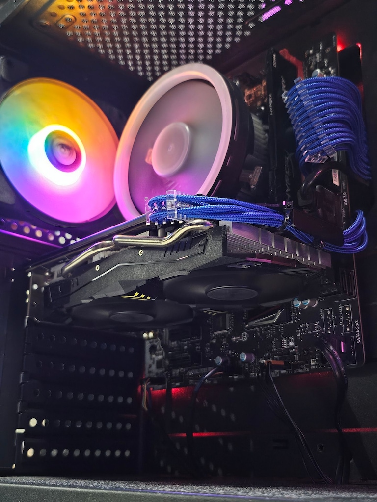 i5 6500 - GTX 1060 3GB - 16GB RAM - 480GB SSD - 6