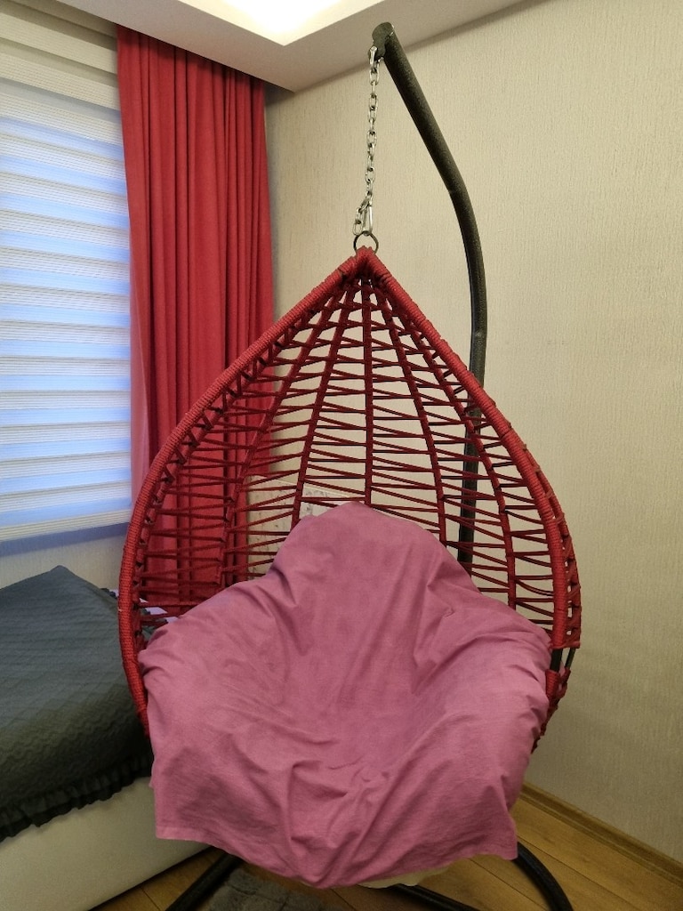 Fuşya Renginde Salıncak - 2