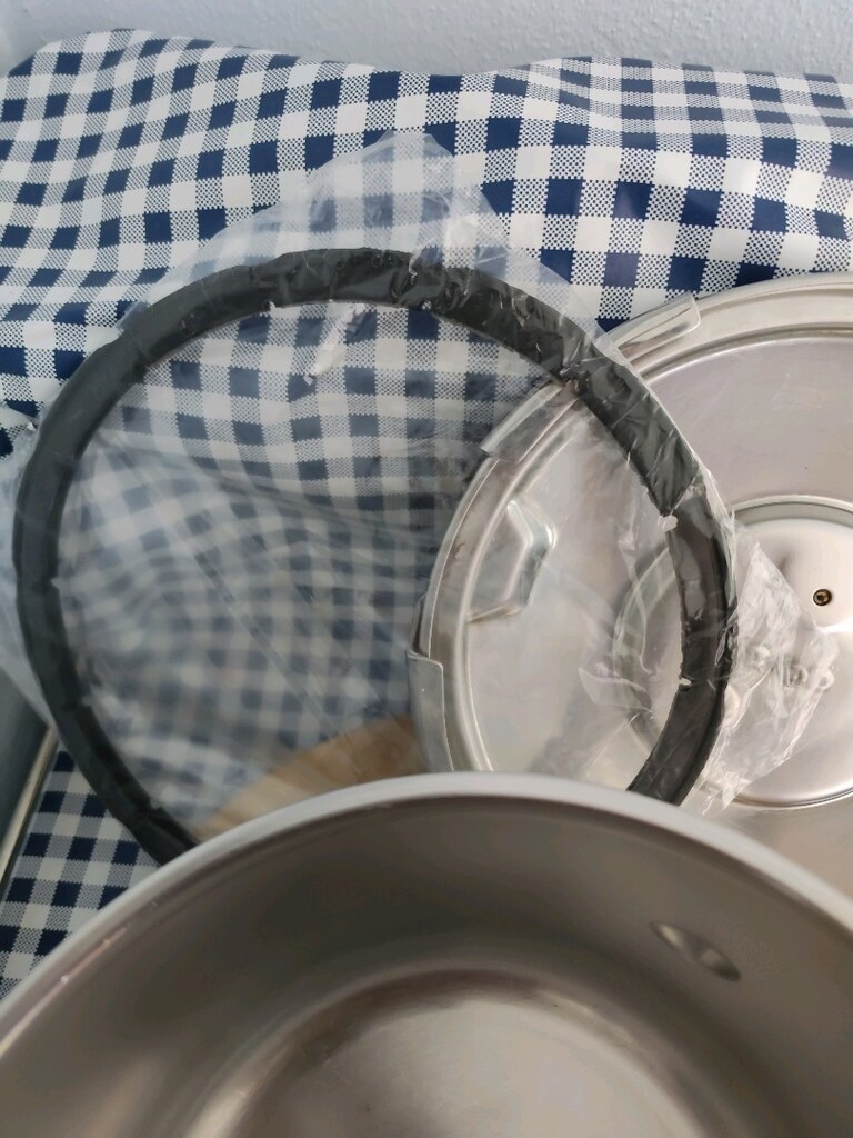 Tefal Clipso 8 Lt düdüklü tencere sağlam sorunsuz çalışıyor - 8