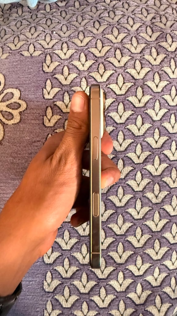 iphone 16 pro kapalı cihaz yd - 5