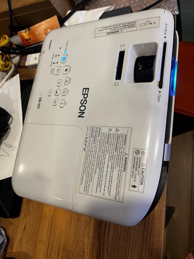 Epson EB-X51 Projektör - Az Kullanılmış, Taşıma Çantası - 7