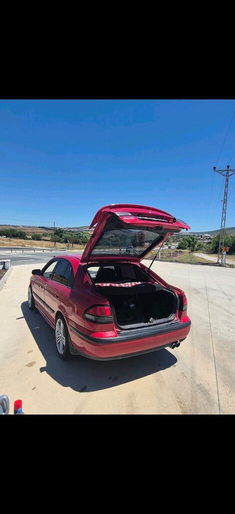 ACIL SATILIK SAHIBINDEN MAZDA 626 - 9