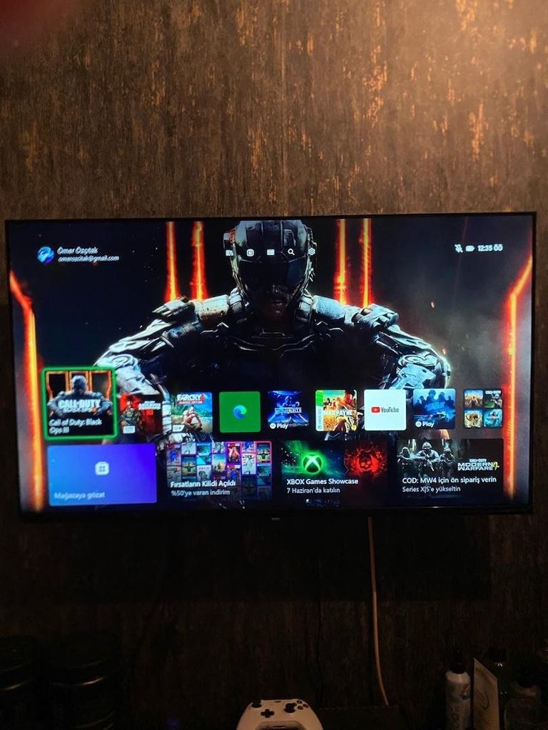 xbox one 512 gb Beyaz 2 kol 8.ci nesil Tertemiz