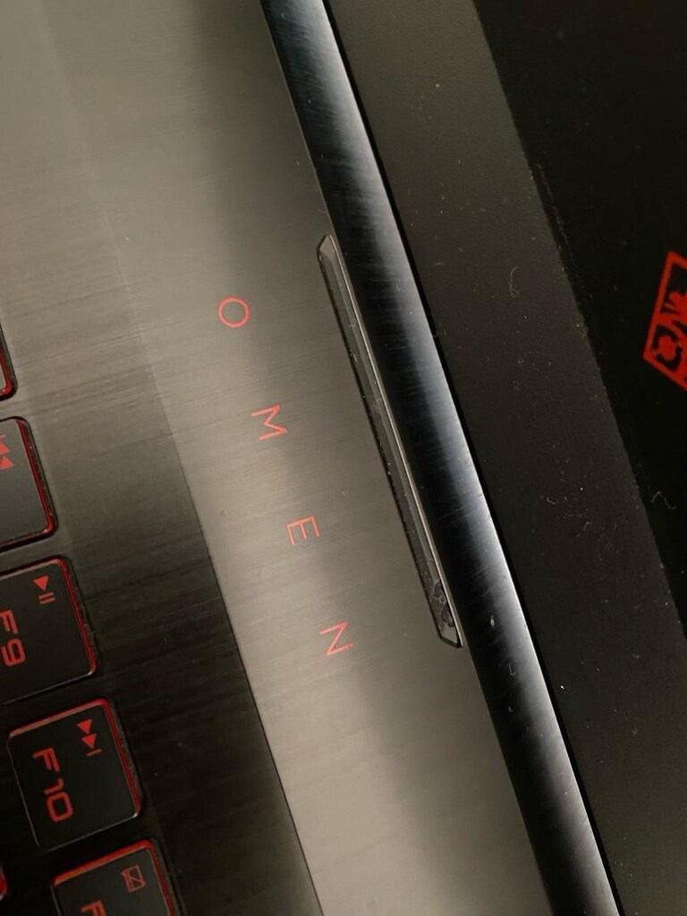 HP OMEN GAMING LAPTOP - 8