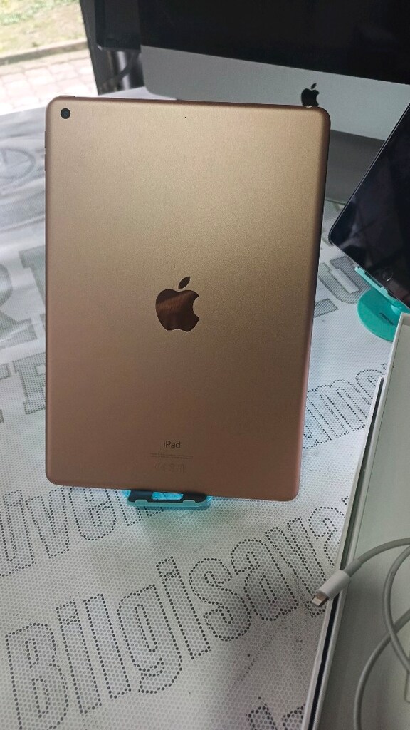 ipad 8.nesil 32gb kutu fatura tam - 2