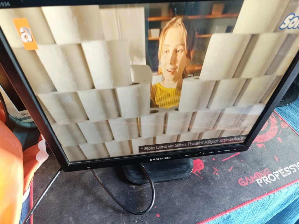 HDMI VGA Hoparlör Monitör& TV 19" süper - 8