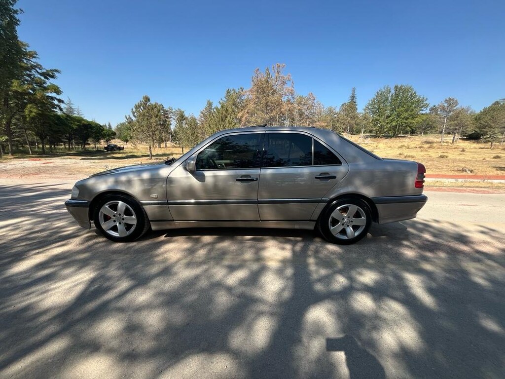 99 C200 Değişensiz + Sunroof + Limitör + Digital klima + Otomatik - 2