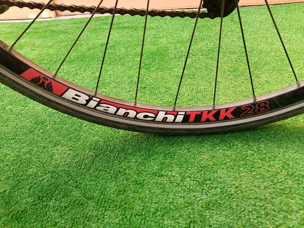 Bianchi 28" Jant & 27 Vites Yol Bisikleti - 2