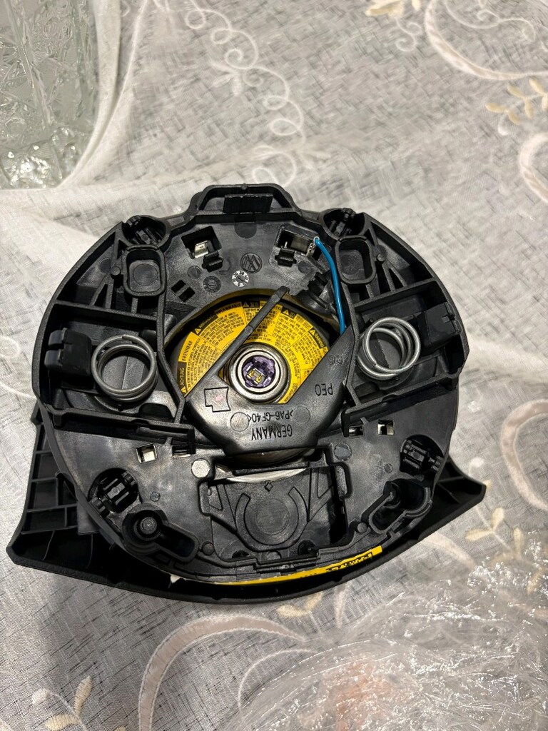 B7 Passat airbag - 4