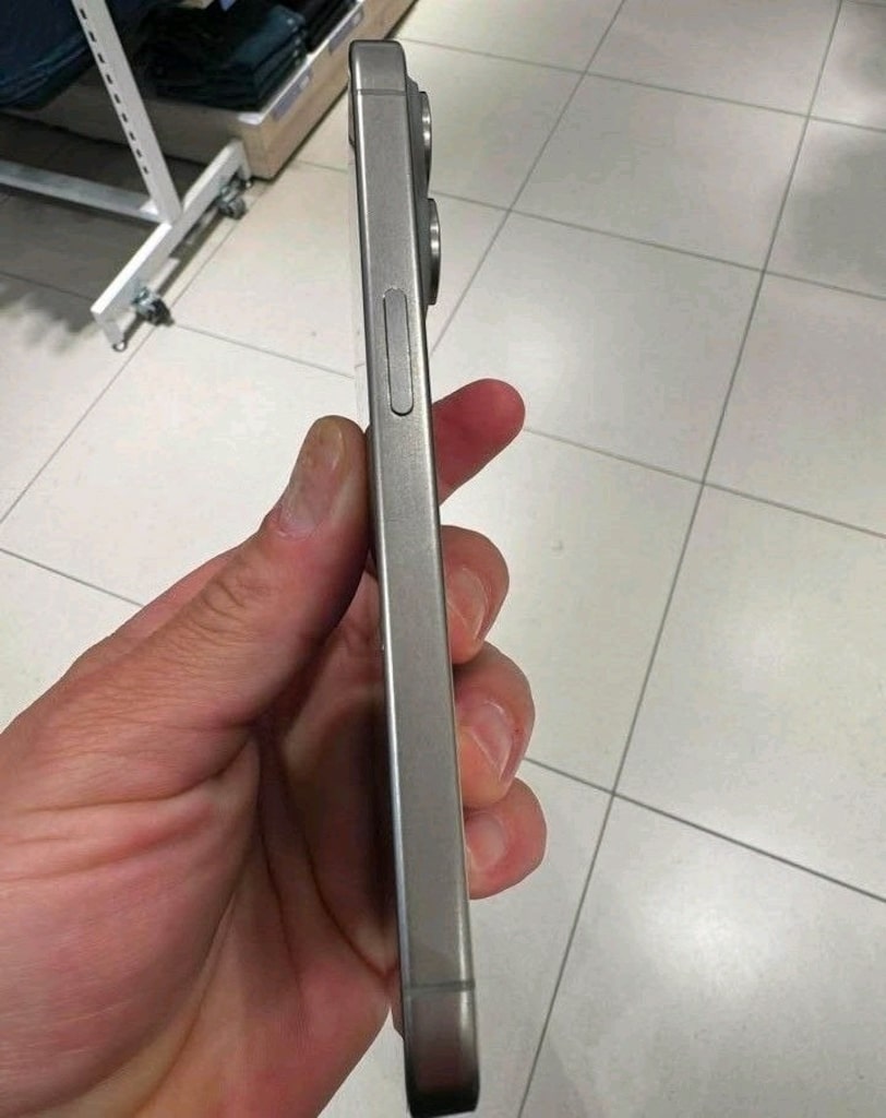 Sorun Sıkıntısız İPhone 15 Promax - 3