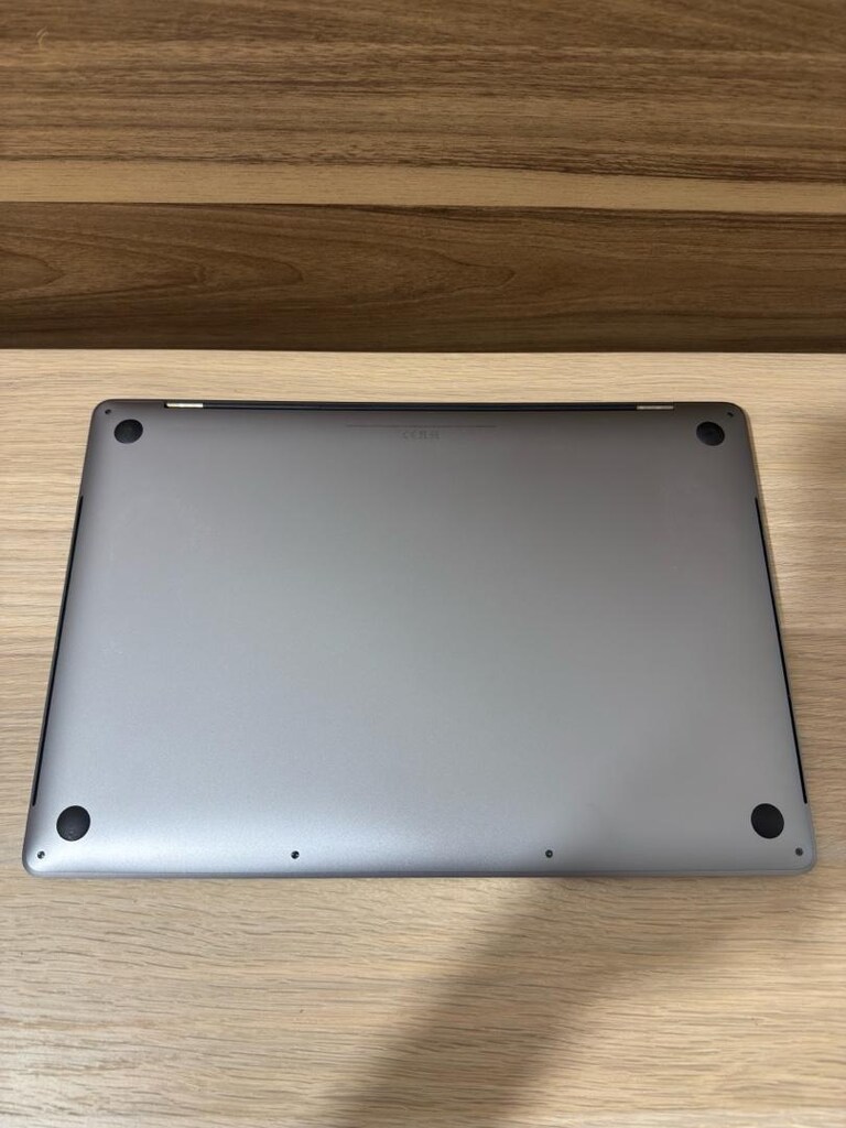 MacBook Pro / i7 / 16 inç / 16 GB Ram / 512 GB Ssd - 7
