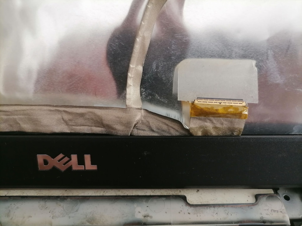 Dell Inspiron N5040 - 8