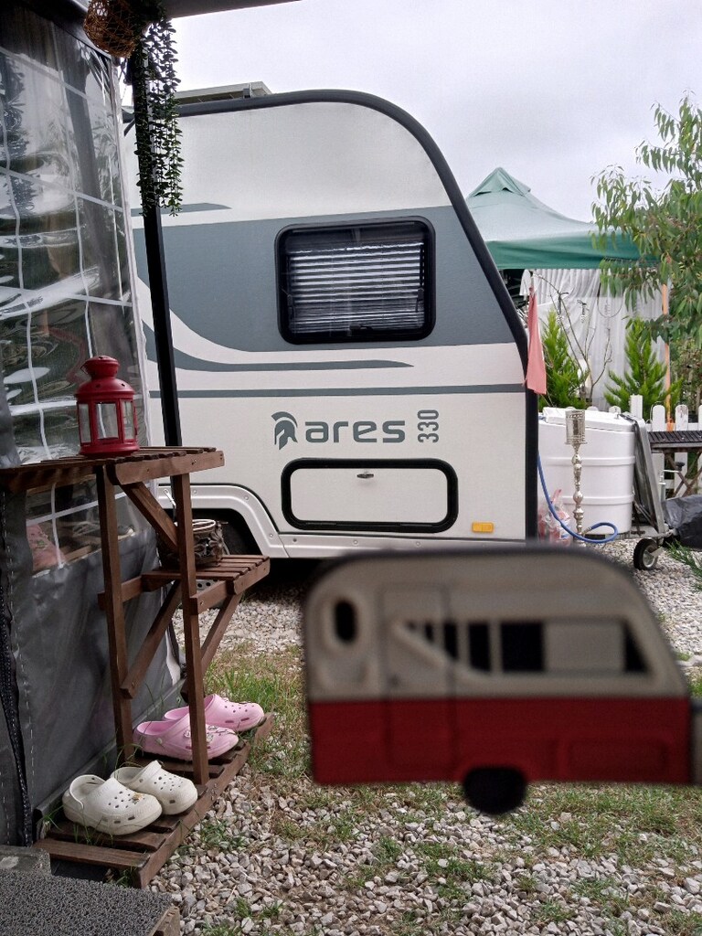 ares 330full karavan - 3