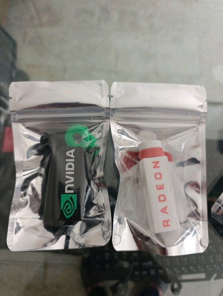 EKRAN KARTI DESTEK APARATI - 2