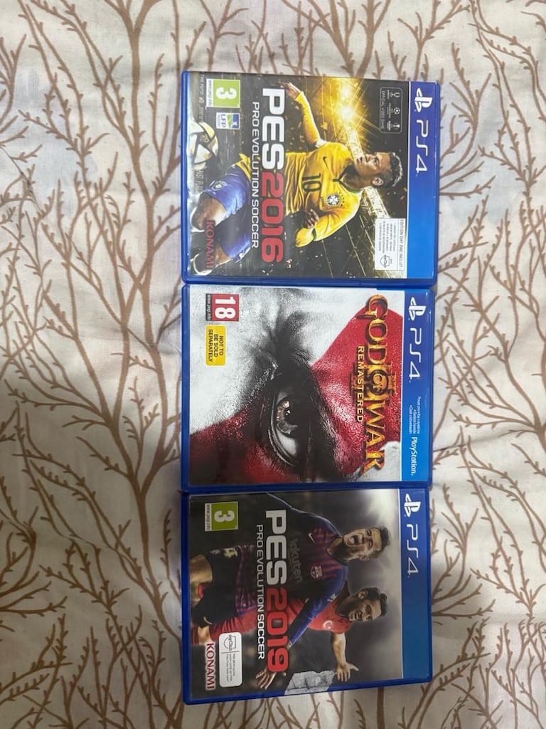 Ps 4 500 GB Slim Kasa - 5
