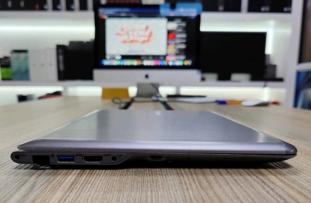 SAMSUNG NP 540U ULTRABOK_13.3 EKRAN_İ5 _8GB RAM_2GB EK_32SSD+500 HDD - 3
