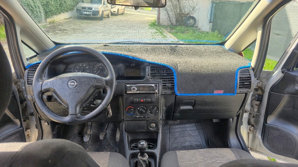 7 kişilik Opel zafira - 11