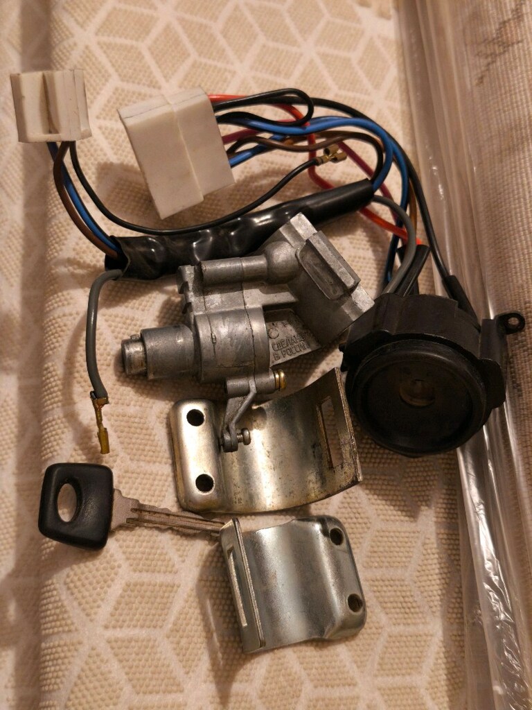 Lada kontak - 2