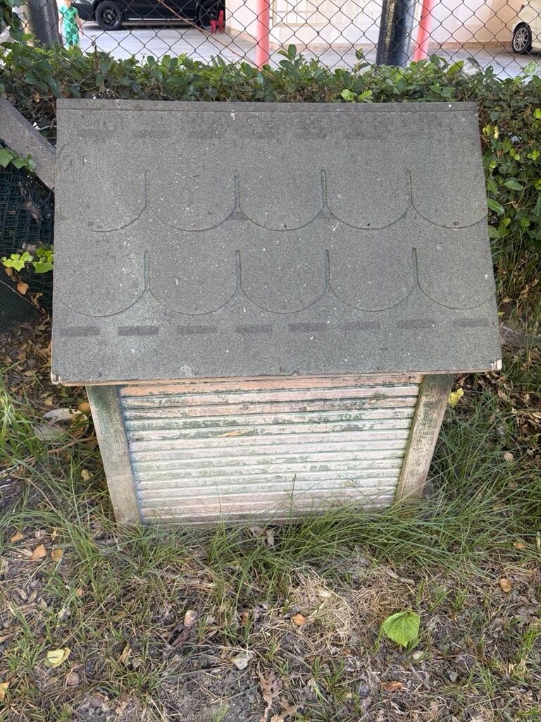 Ahşap Köpek Kulübesi - 2