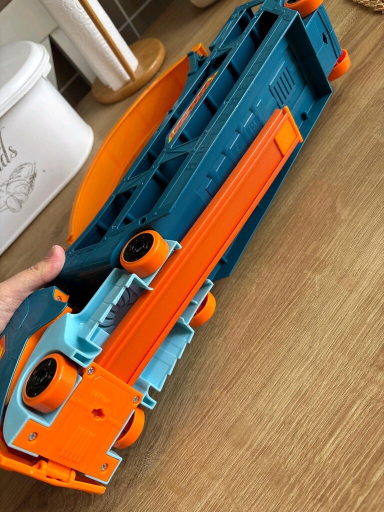 Hot wheels tır ve rampa - 4