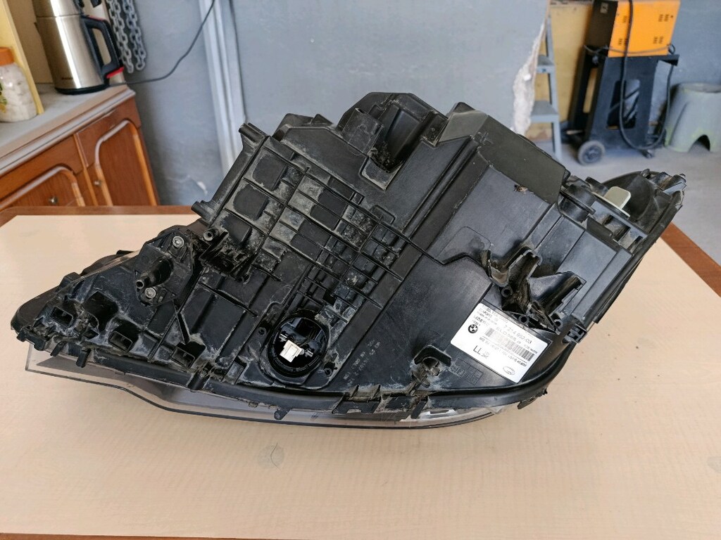 BMW G30 sağ ön far çıkma orjinal - 6
