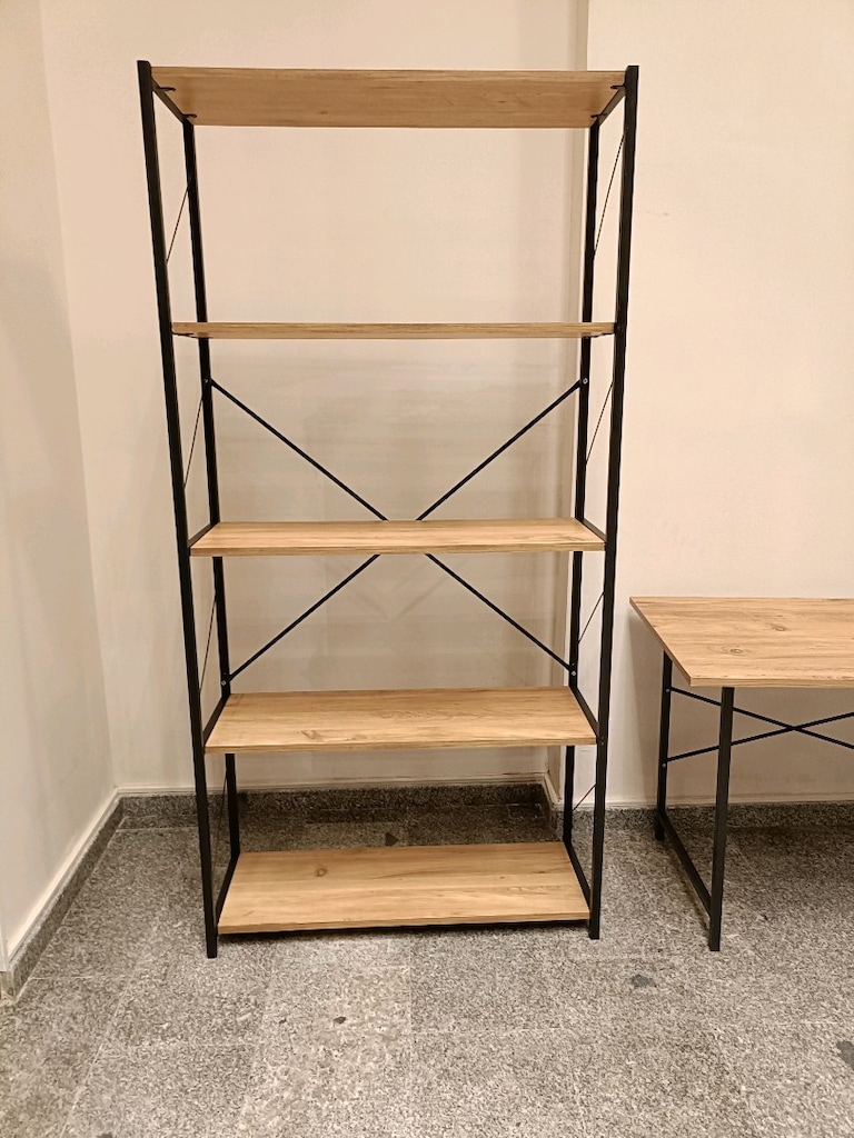 Ahşap Kitaplık - 3