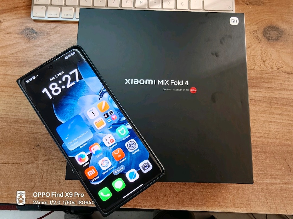 XiaoMi Mi Mix Fold 4 Kayıtlı 8 Gen 3 16+16/512 GB 5G Leica - 5