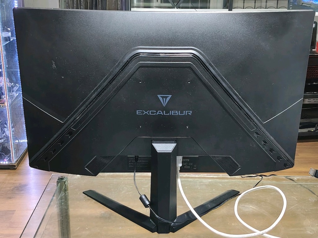 EXCALİBUR 27 INC 300HZ 1MS CURVED OYUNCU MONİTÖRÜ - 2
