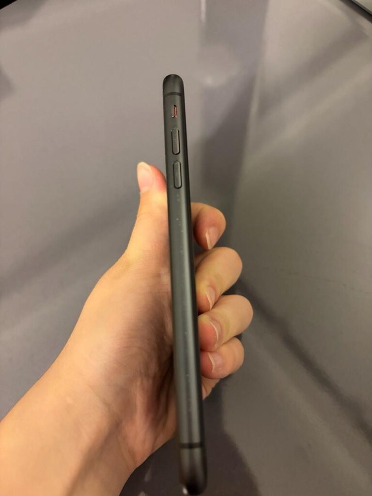iPhone 11 - 5