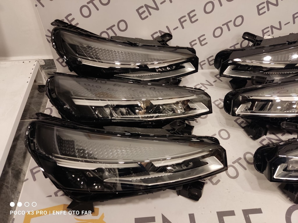 CLİO 5.5 6 SAĞ FAR FULL LED 2023 2024 2025 - 2