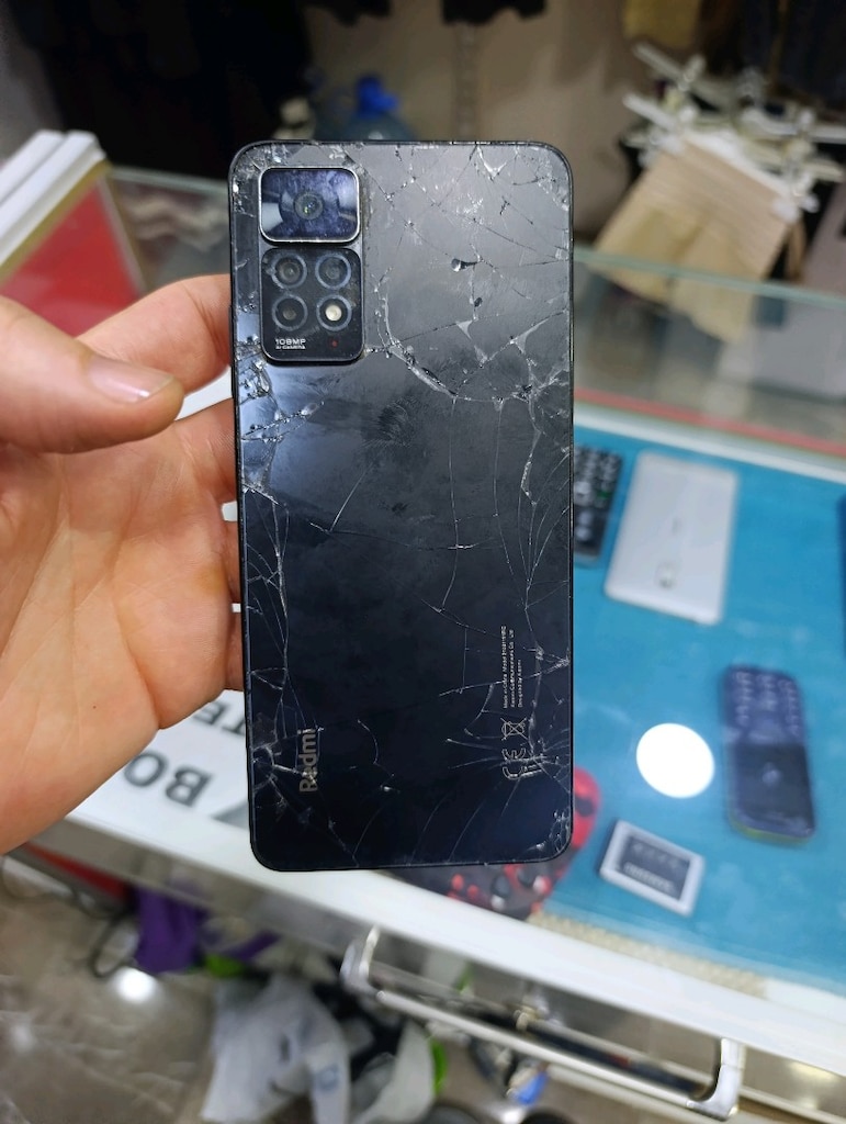 not 11pro 128GB - 2