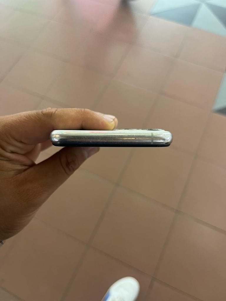 iPhone 11 Pro Tr 256 Gb - 6